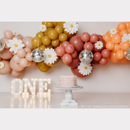 Disco Daisy Balloon Garland Kit