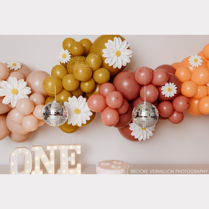 Disco Daisy Balloon Garland Kit
