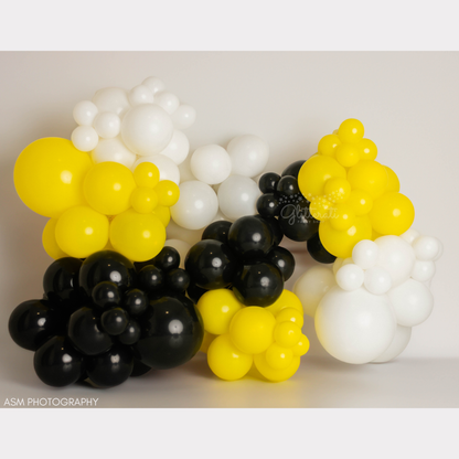 Happy Face Balloon Garland Kit